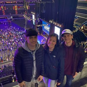 Meet your Posher, Julie